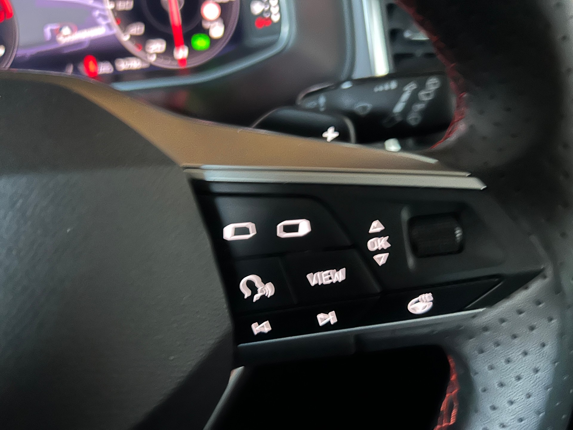 SEAT Ateca 1.5 TSI EVO DSG FR-image-14