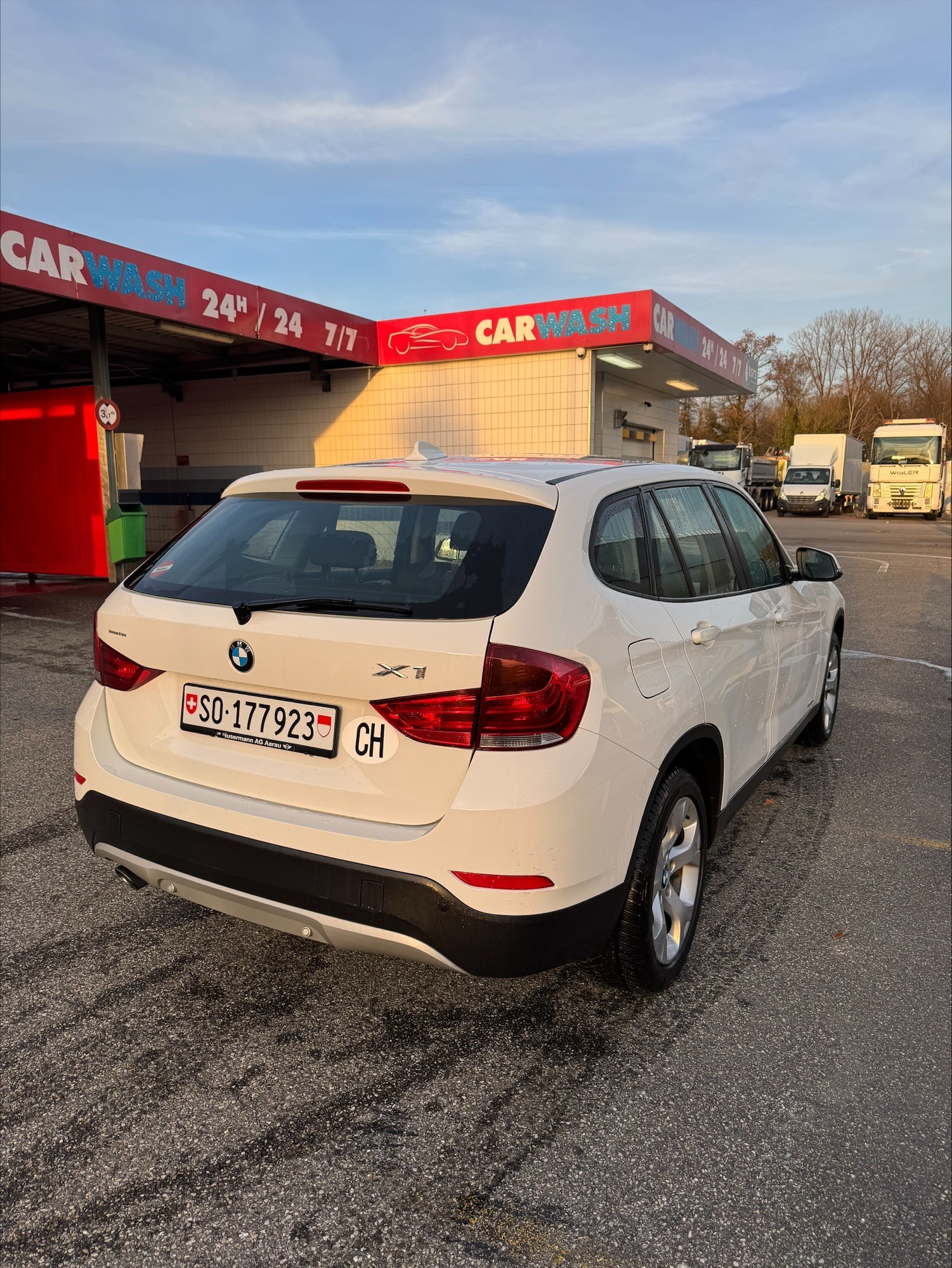 Car photo
