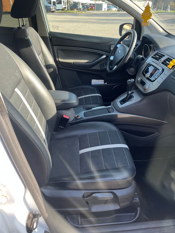 FORD Kuga 2.0 TDCi Titanium 4WD PowerShift-image-4
