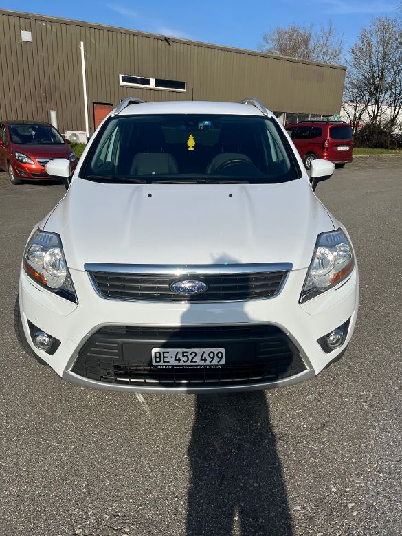 FORD Kuga 2.0 TDCi Titanium 4WD PowerShift-image-2