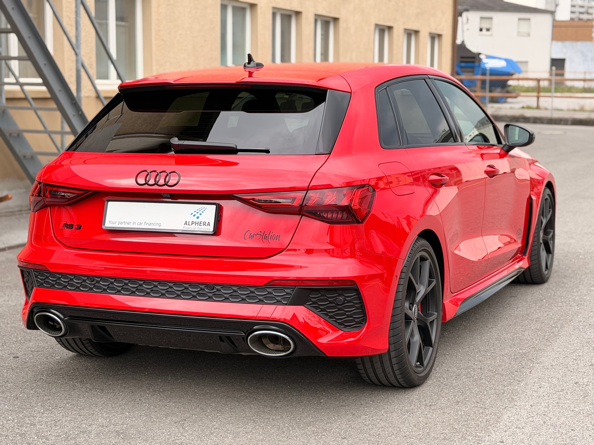 AUDI RS3 Sportback 2.5 TSI quattro S-tronic-image-4
