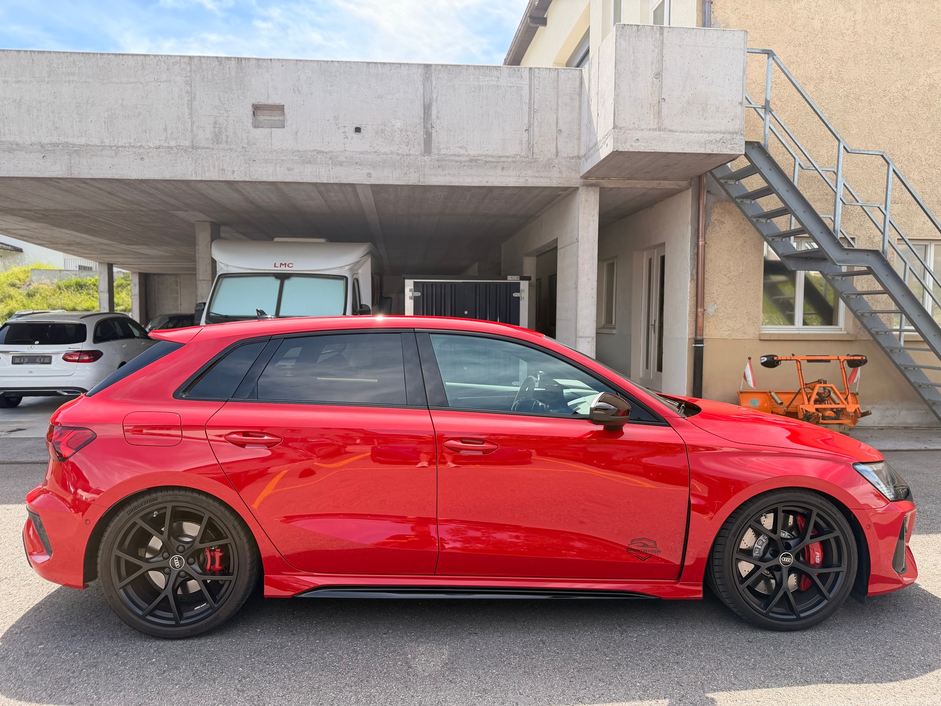 AUDI RS3 Sportback 2.5 TSI quattro S-tronic-image-5