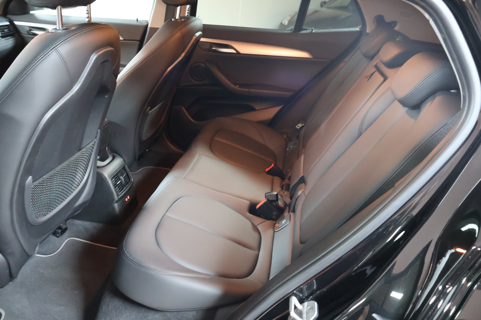 BMW X2 xDrive 25e M Mesh Steptronic-image-19