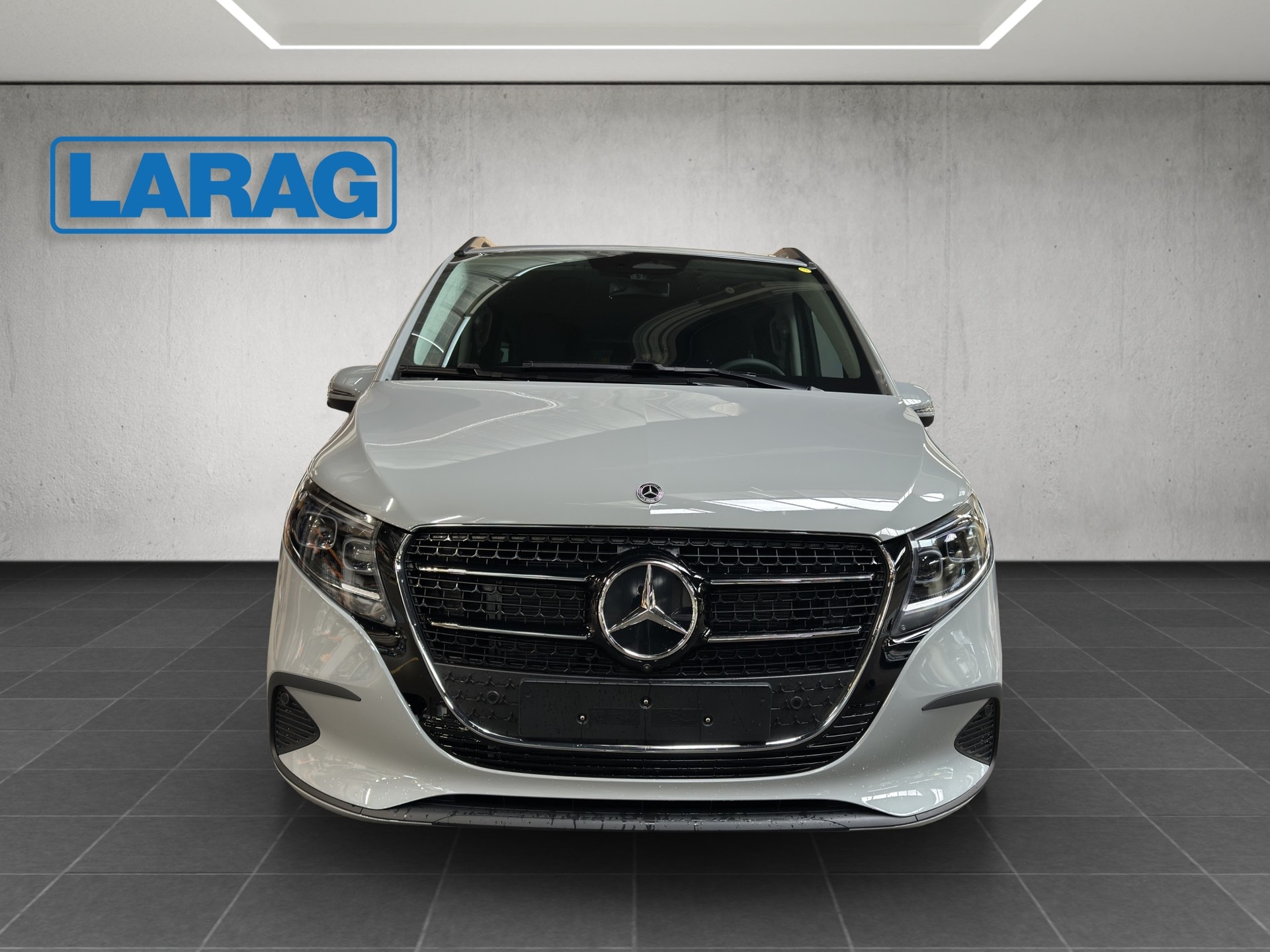 MERCEDES-BENZ V 250 d lang 4Matic Trend 9G-Tronic-image-1