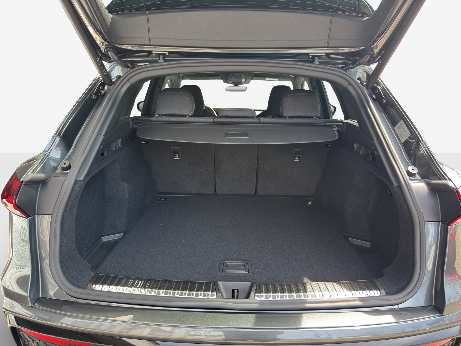 AUDI Q5 TDI quattro 150 kW S-tronic-image-4