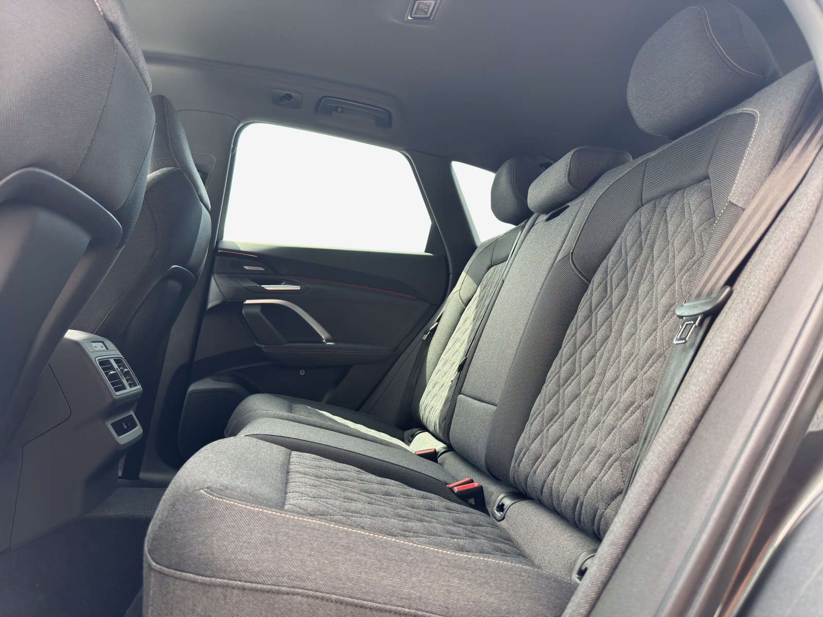AUDI Q5 TDI quattro 150 kW S-tronic-image-14