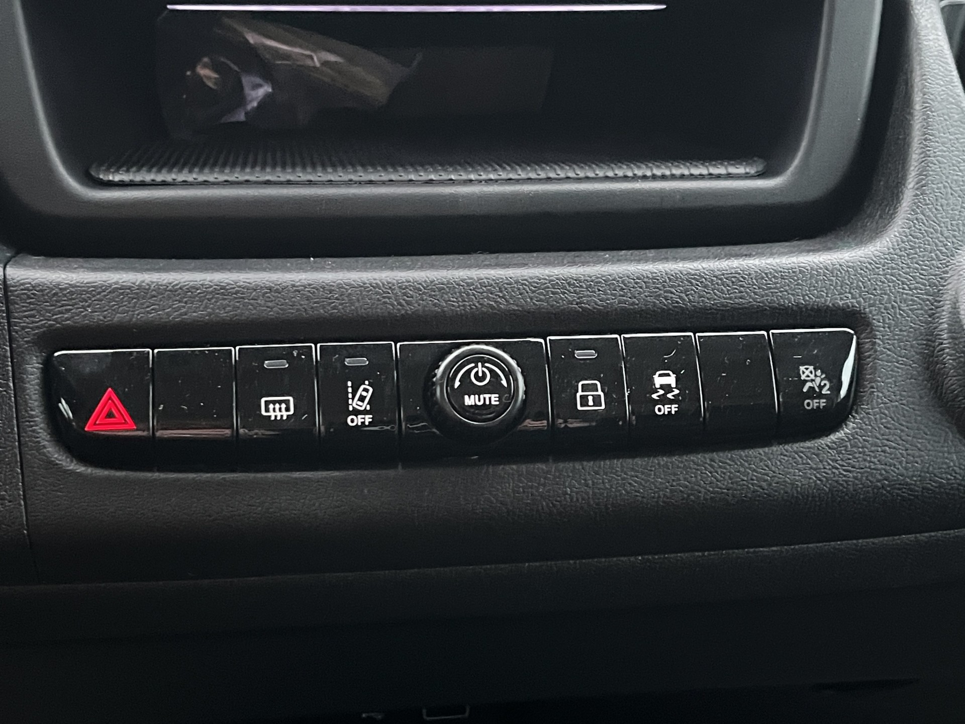 FIAT Ducato 35 L2H2 *AHK, Rückfahrkamera, 270°Flügeltüren, Navi*-image-13