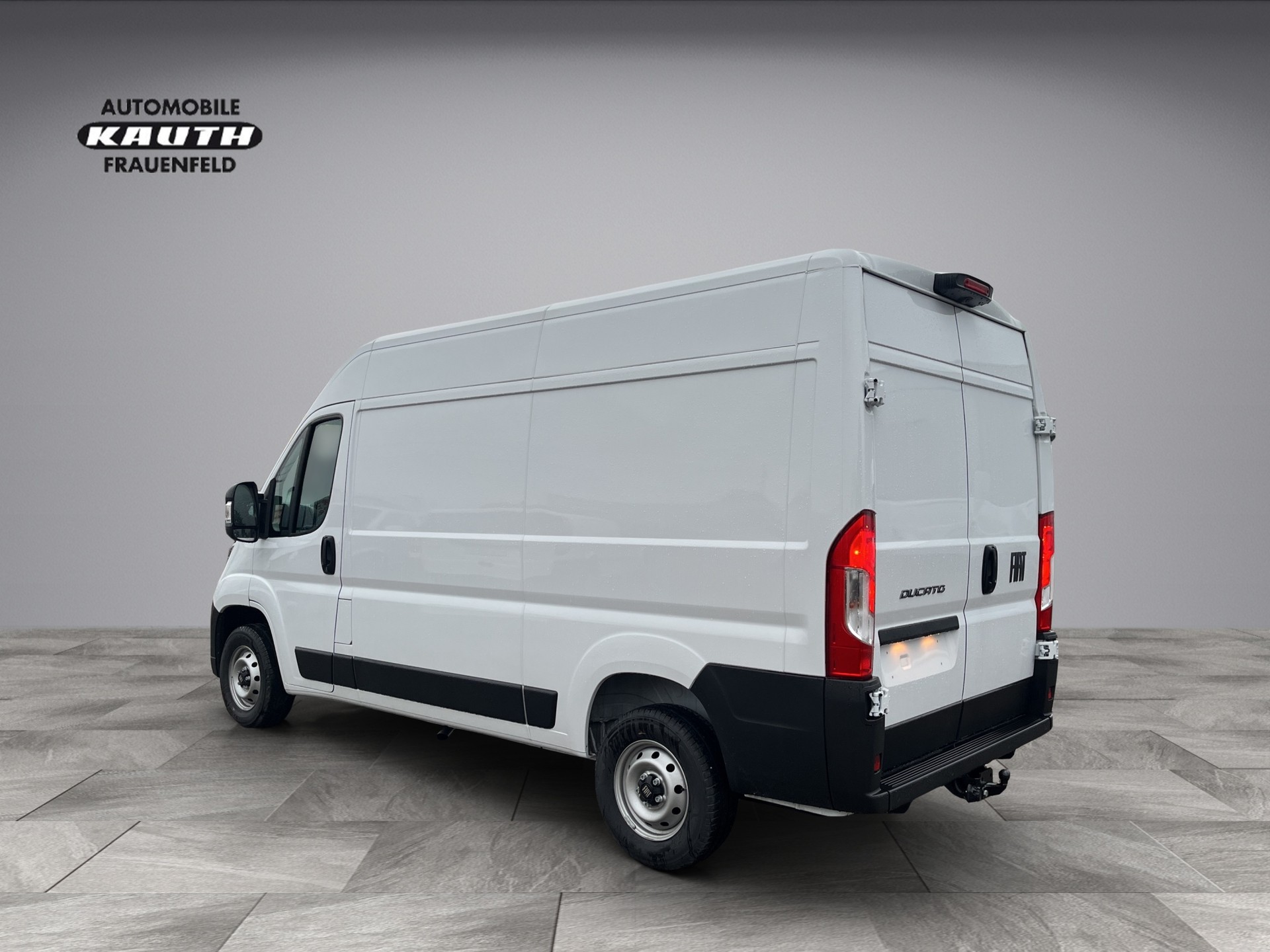 FIAT Ducato 35 L2H2 *AHK, Rückfahrkamera, 270°Flügeltüren, Navi*-showroom-element-2