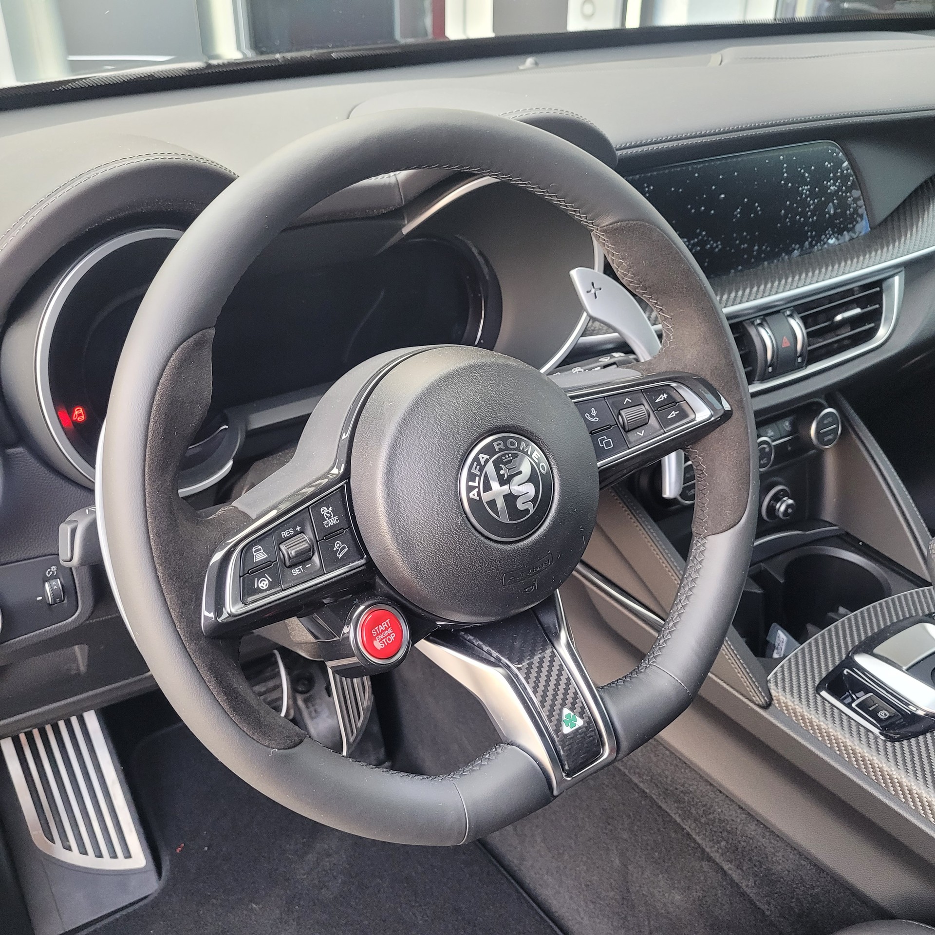 ALFA ROMEO Stelvio 2.9 V6 Quadrifoglio Q4 AT8-image-6