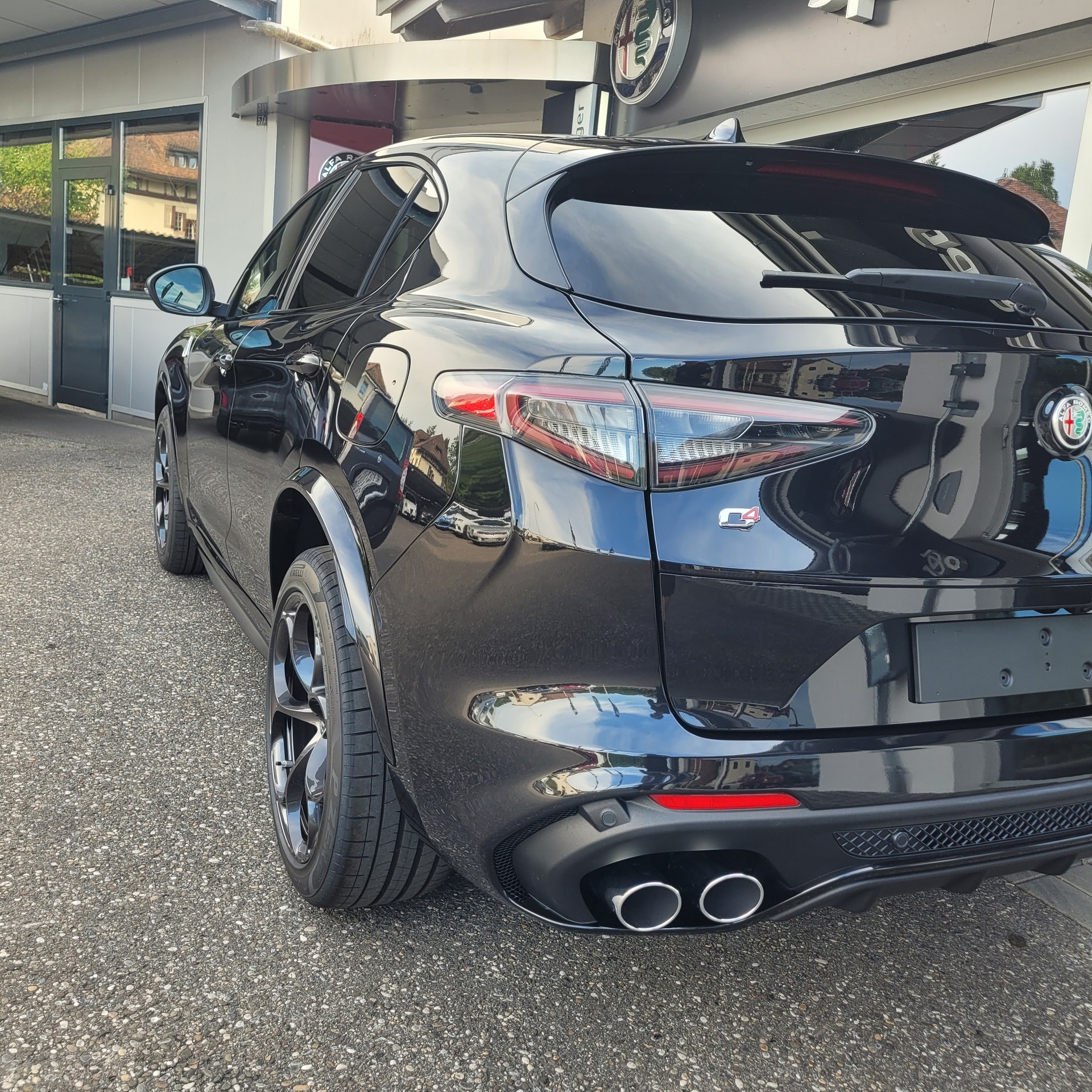 ALFA ROMEO Stelvio 2.9 V6 Quadrifoglio Q4 AT8-image-1