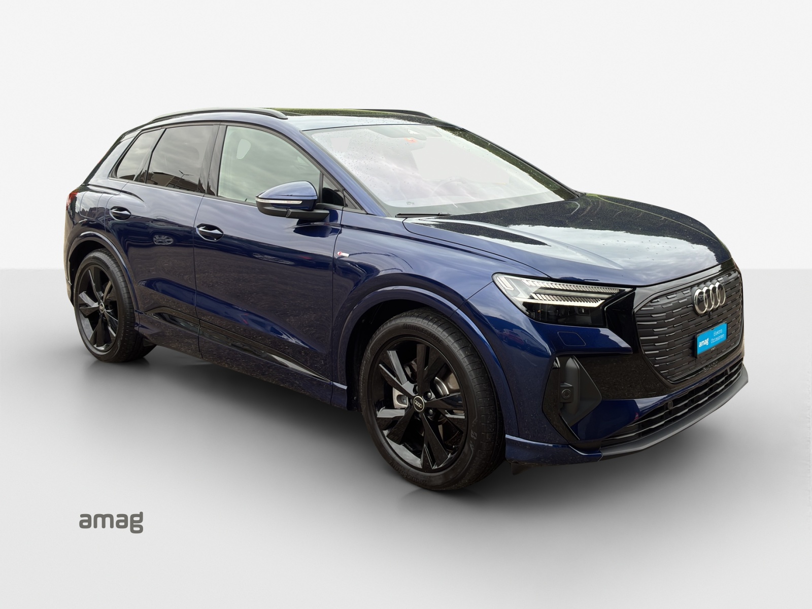 AUDI Q4 e-tron 50 quattro-image-5