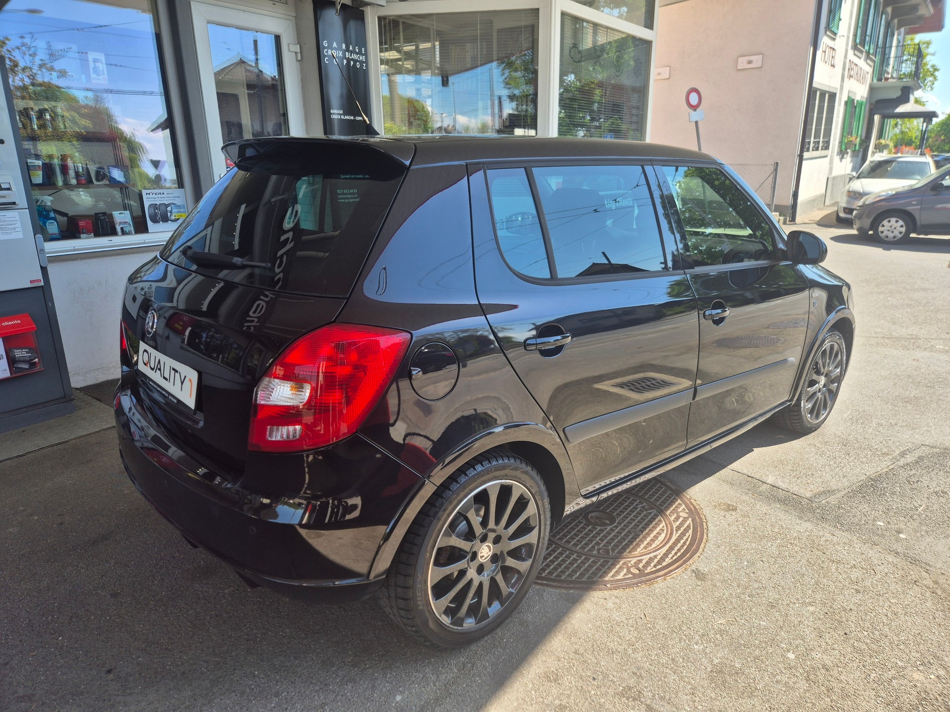 SKODA Fabia 1.2 TSI Monte Carlo-image-3