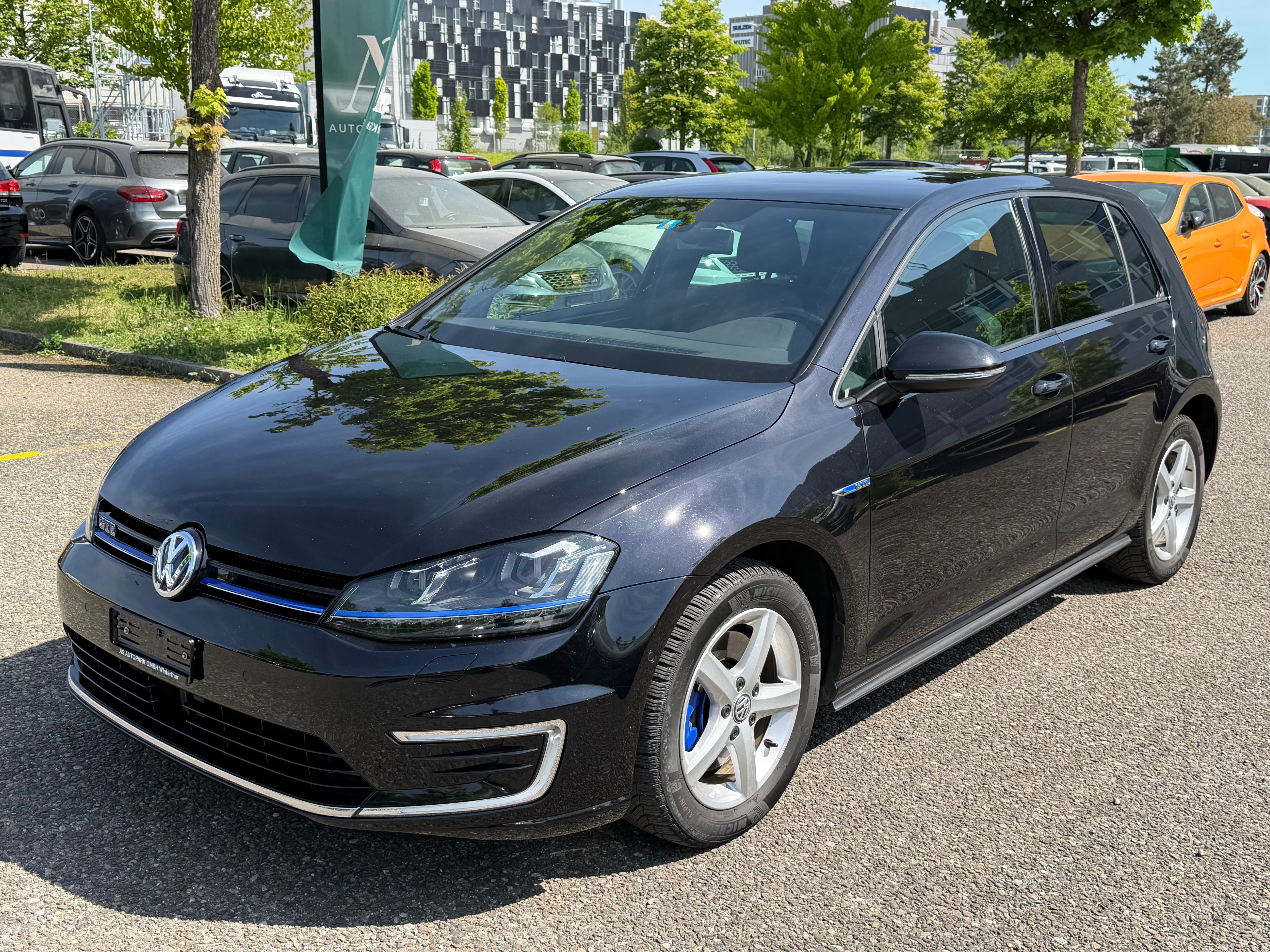 Car photo