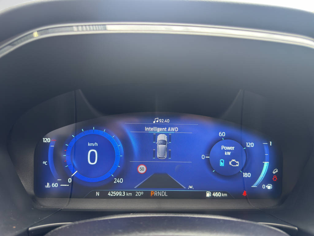 FORD Kuga 2.5 Hybrid ST-Line X 4x4-image-10