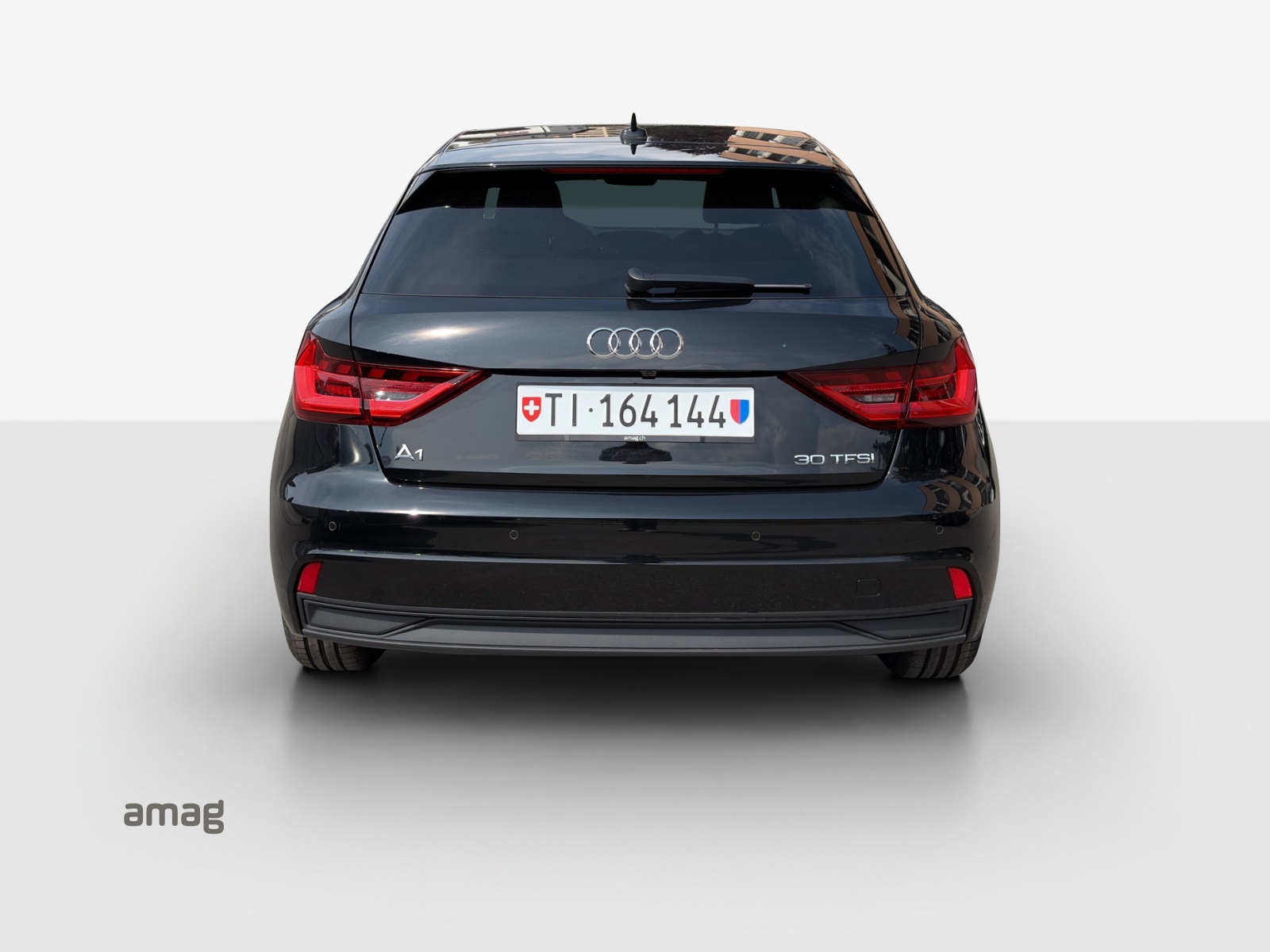 AUDI A1 Sportback 30 TFSI Attraction S-tronic-image-3