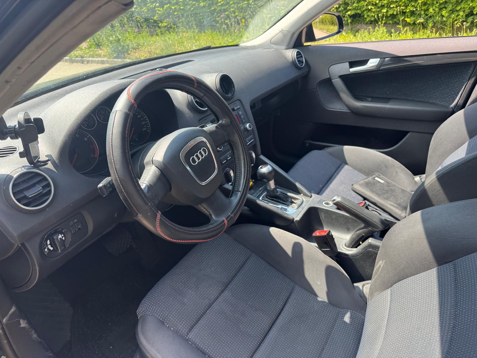 AUDI A3 1.8 Turbo FSI Ambiente-image-1
