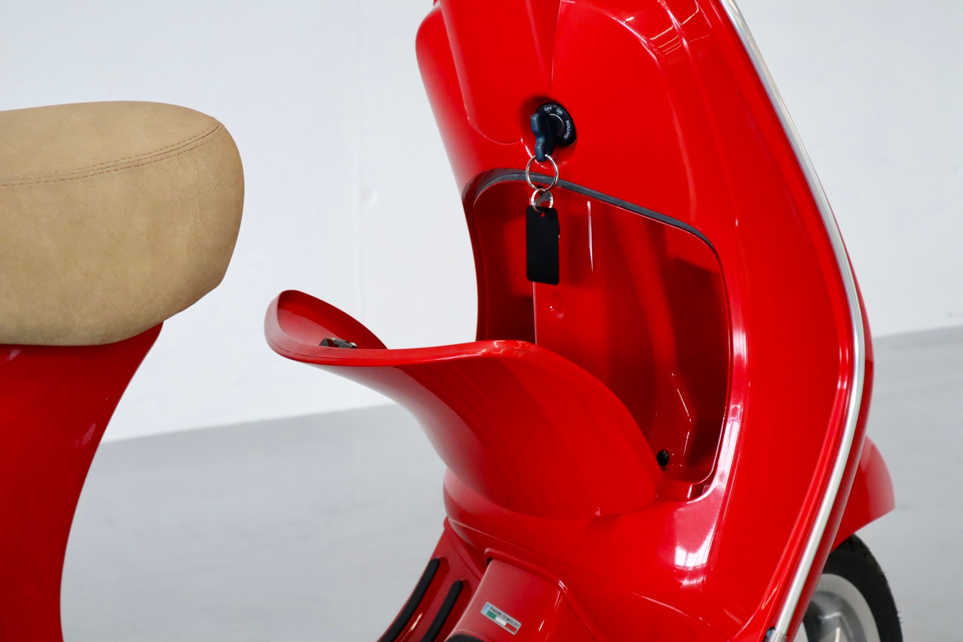 PIAGGIO Vespa 125 i.e. 3V-image-8