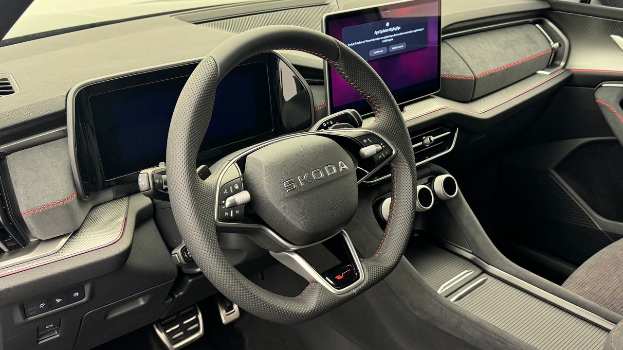 SKODA Kodiaq 2.0 TSI RS 4x4-image-6
