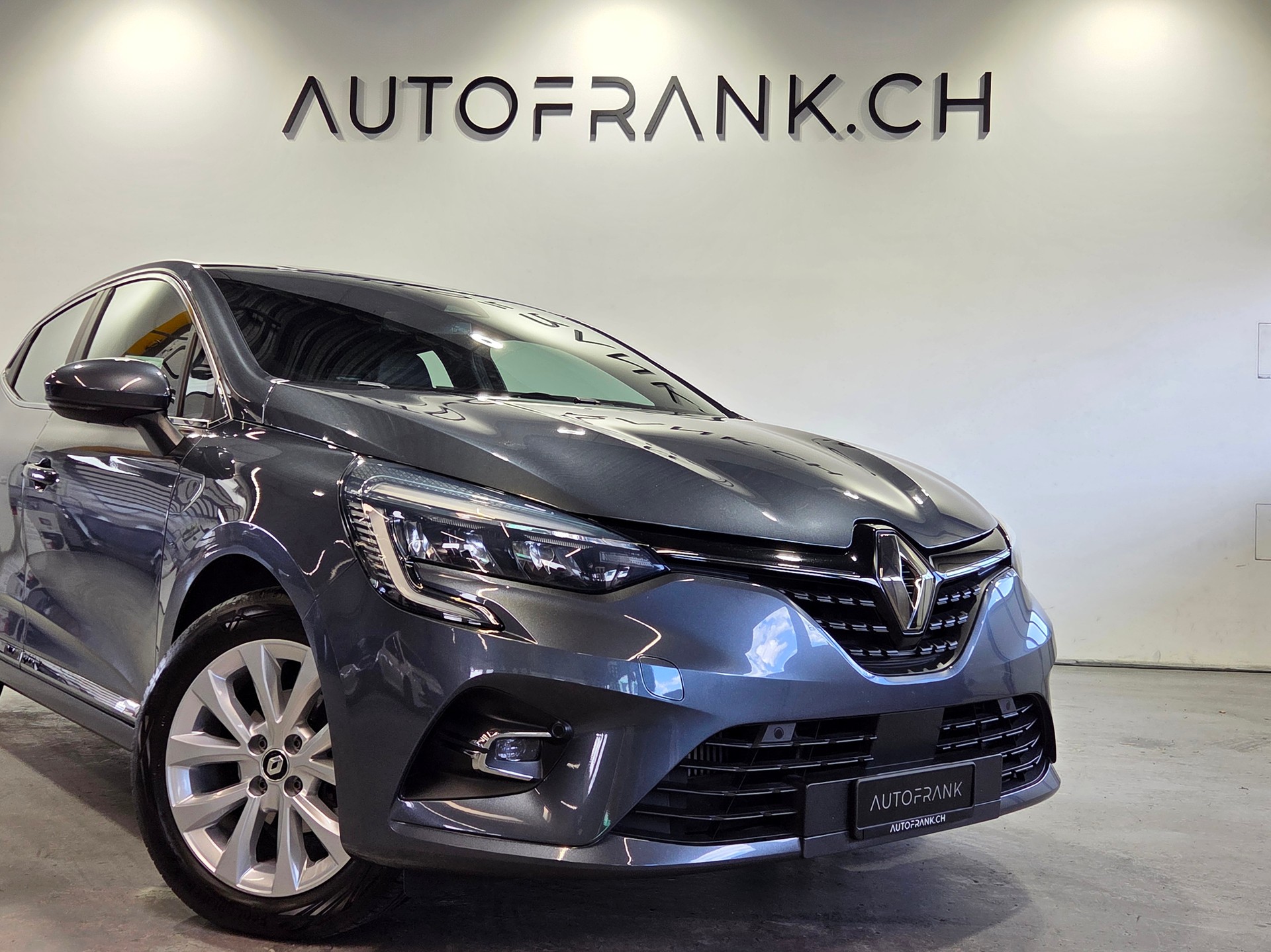 RENAULT Clio 1.0 TCe Intens CVT-image-7