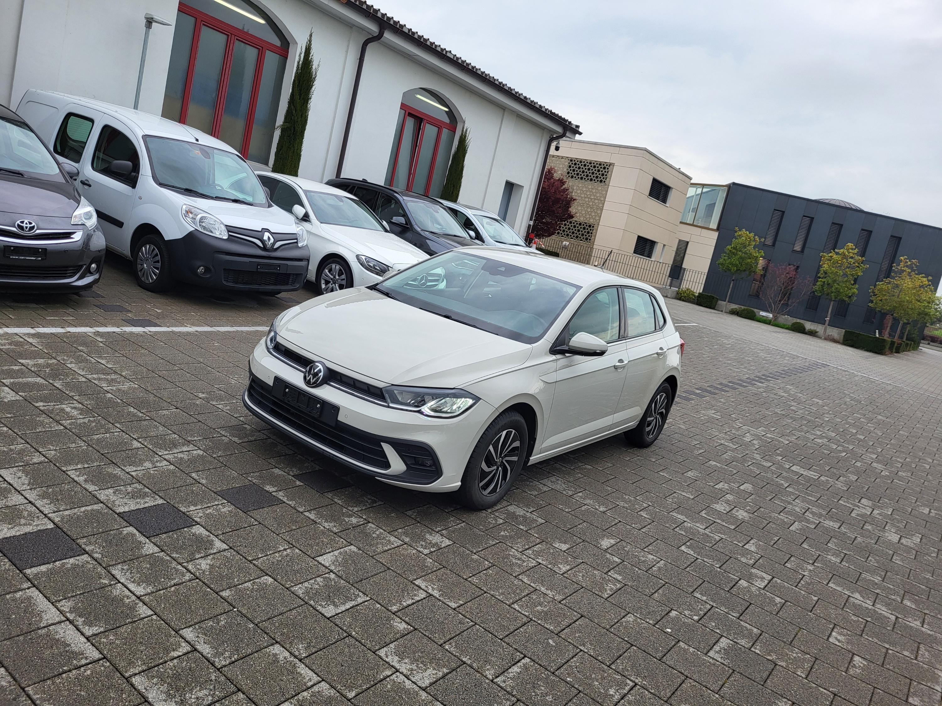 Car photo