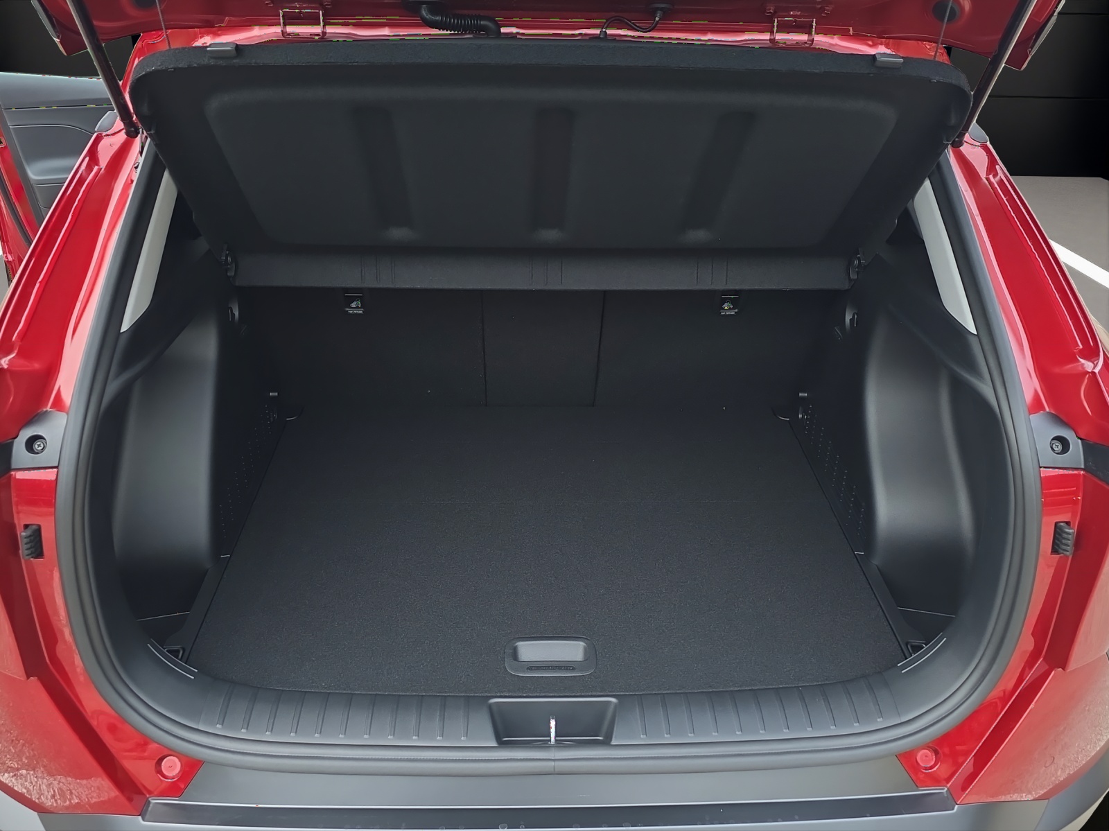 HYUNDAI Kona 1.6 GDi HEV Amplia DCT-image-12