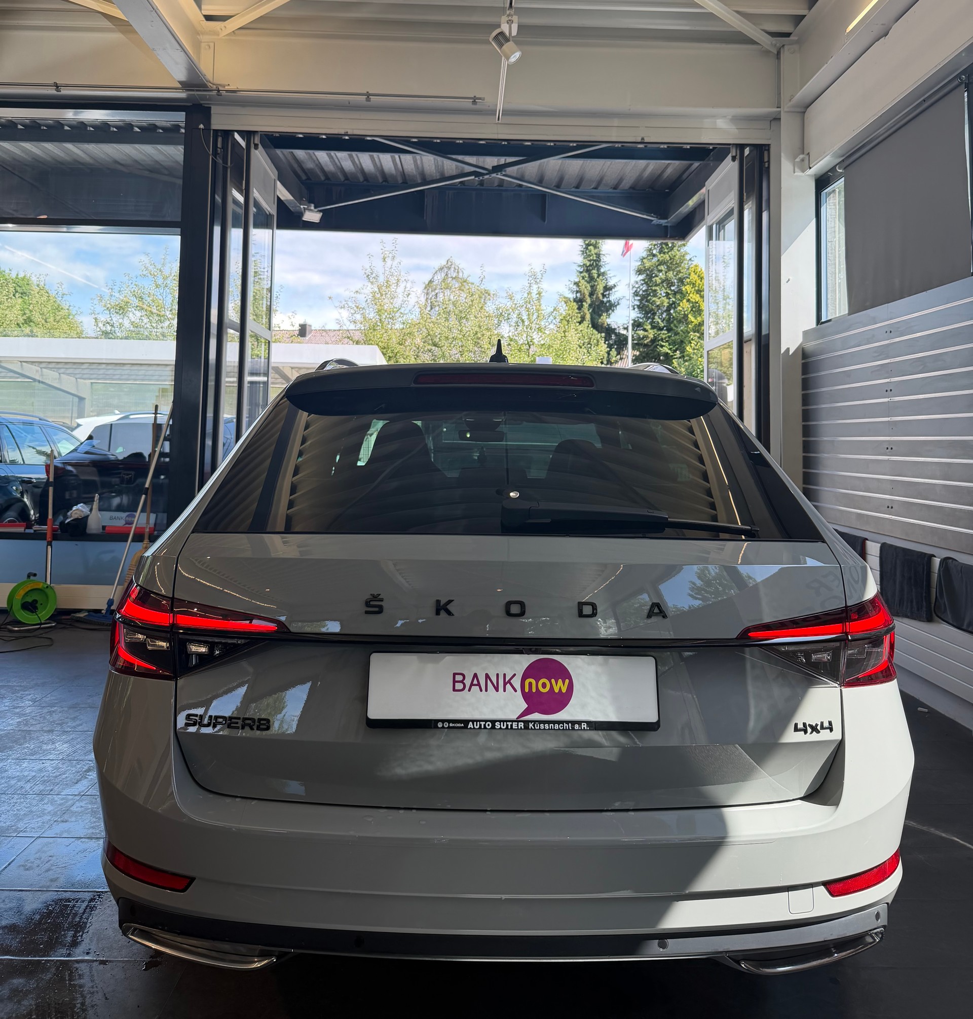 SKODA Superb Combi 2.0 TDI 200 SportLine 4x4 DSG-image-5