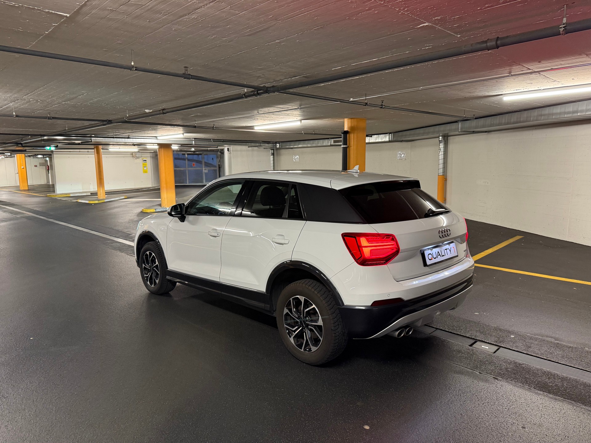 AUDI Q2 2.0 TDI sport quattro S-tronic-image-2