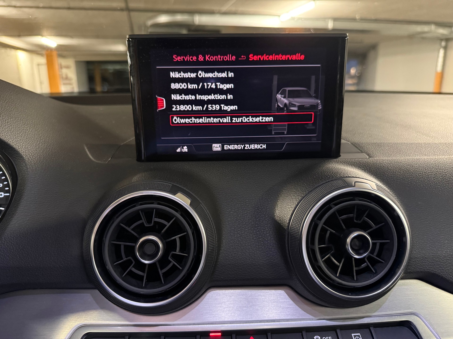 AUDI Q2 2.0 TDI sport quattro S-tronic-image-13