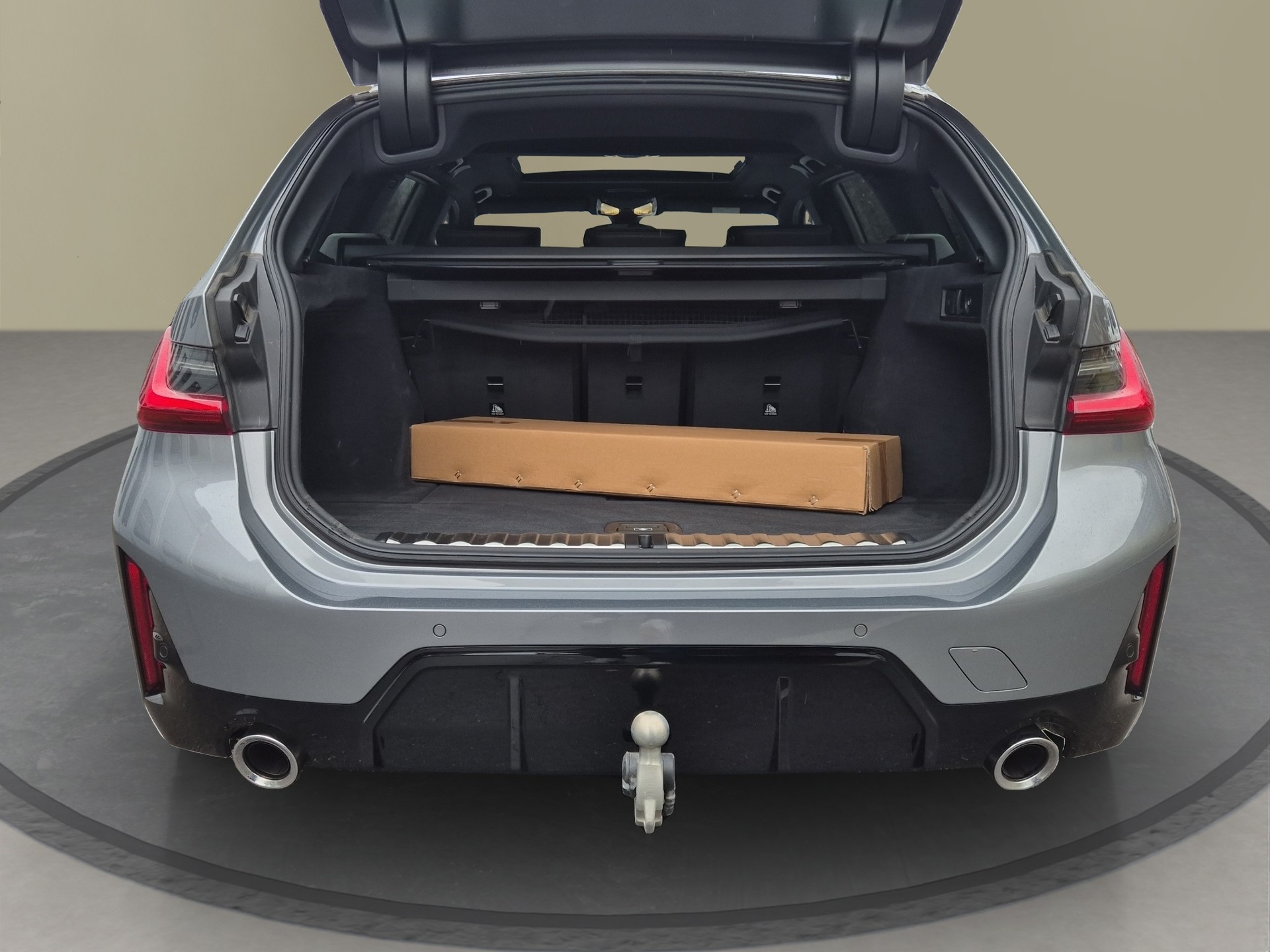 BMW 330i Touring xDrive Steptronic M Sport-image-23