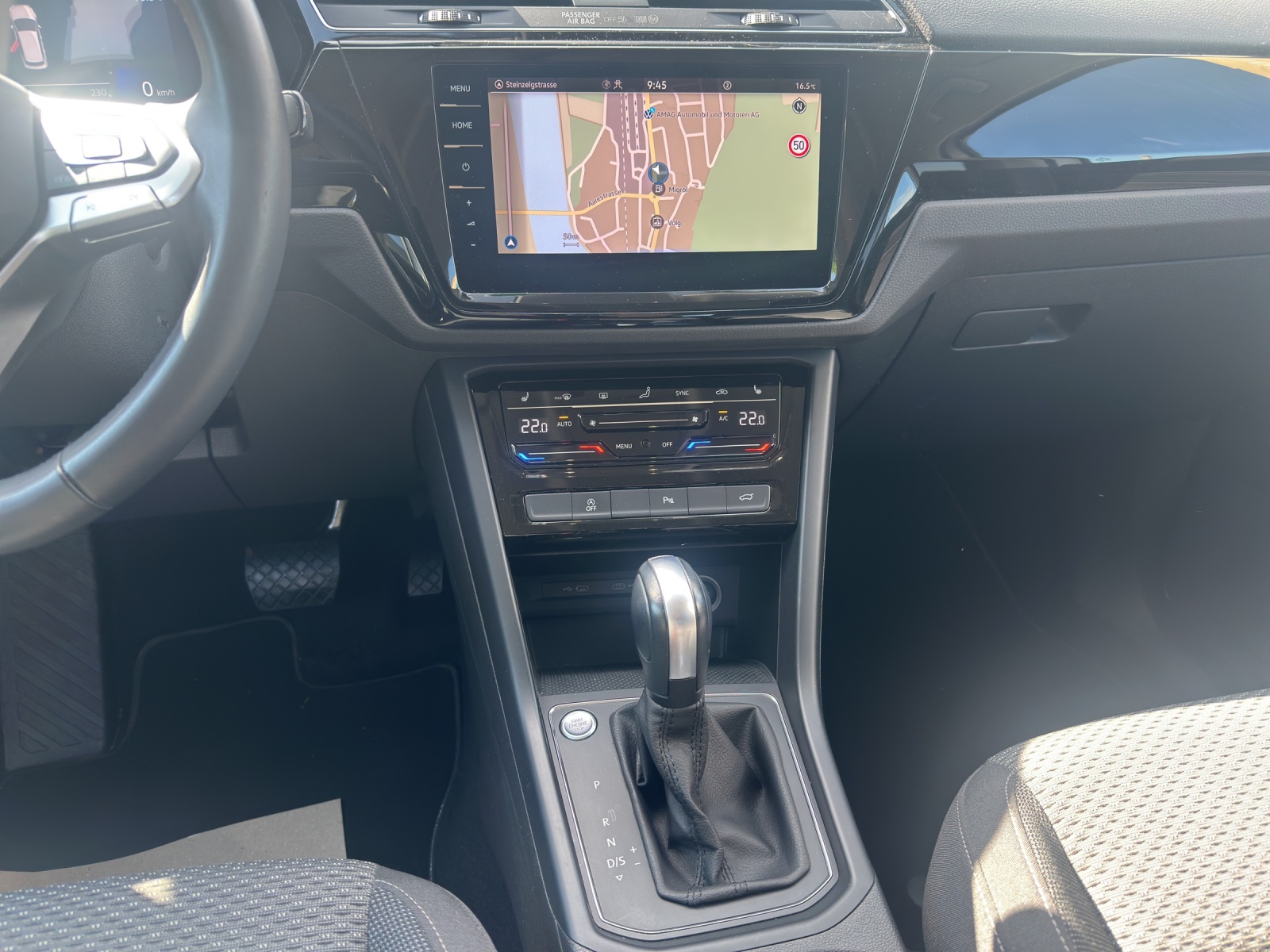 VW Touran 2.0 TDI BlueMotion Technology Comfortline DSG-image-10