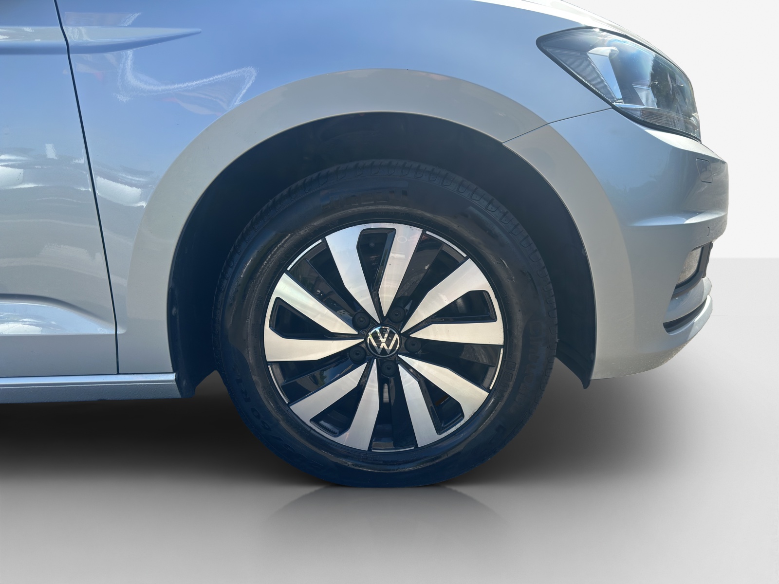 VW Touran 2.0 TDI BlueMotion Technology Comfortline DSG-image-13