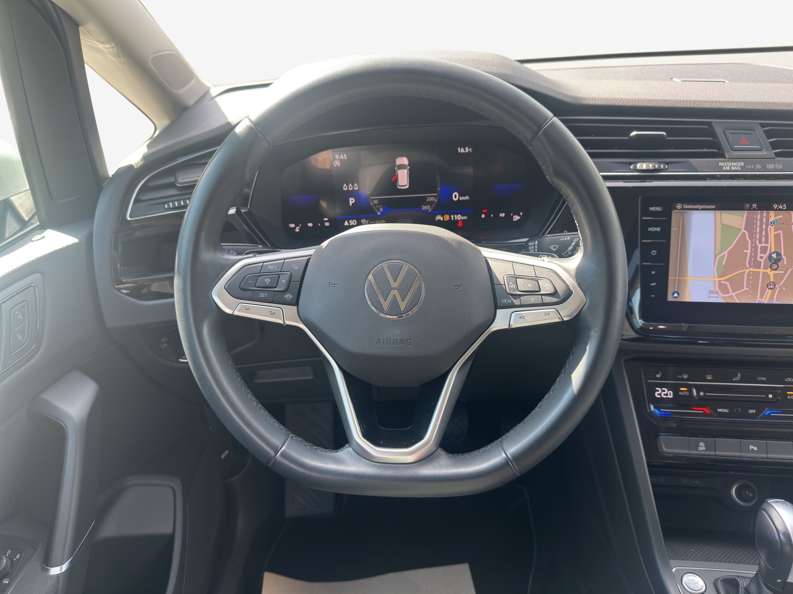 VW Touran 2.0 TDI BlueMotion Technology Comfortline DSG-image-9