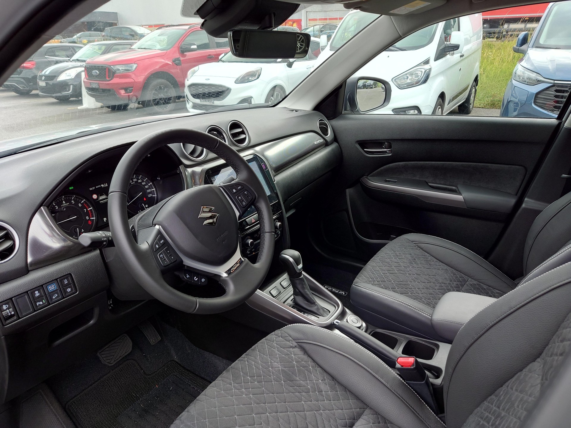SUZUKI Vitara 1.5 Piz Sulai Top Hybrid 4x4-image-5