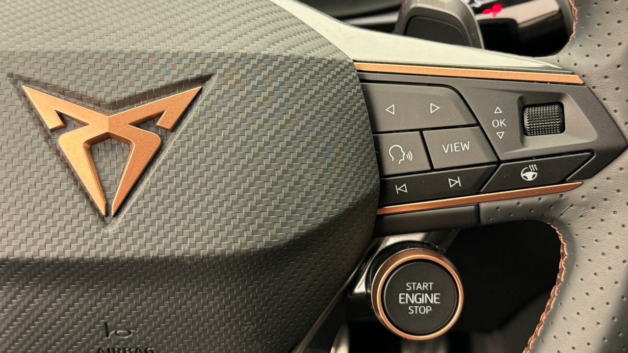 CUPRA Terramar 1.5 eHybrid DSG-image-9