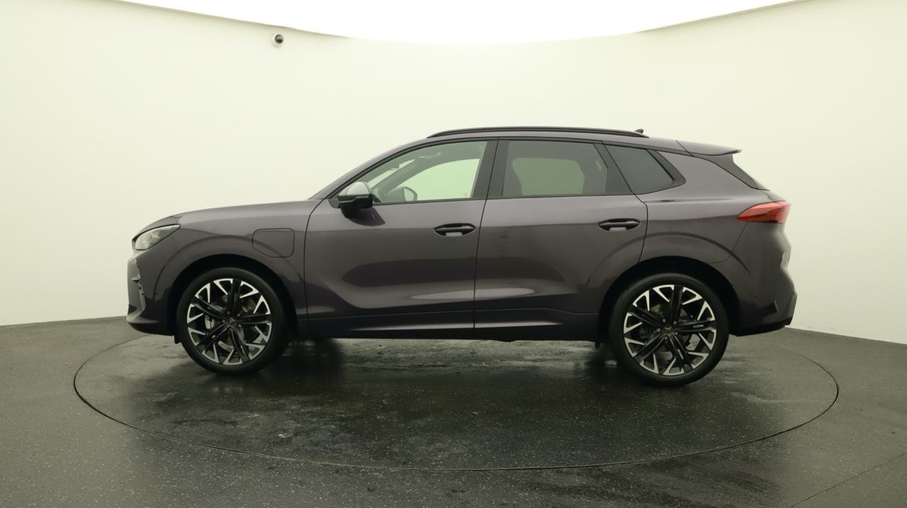 CUPRA Terramar 1.5 eHybrid DSG-image-1