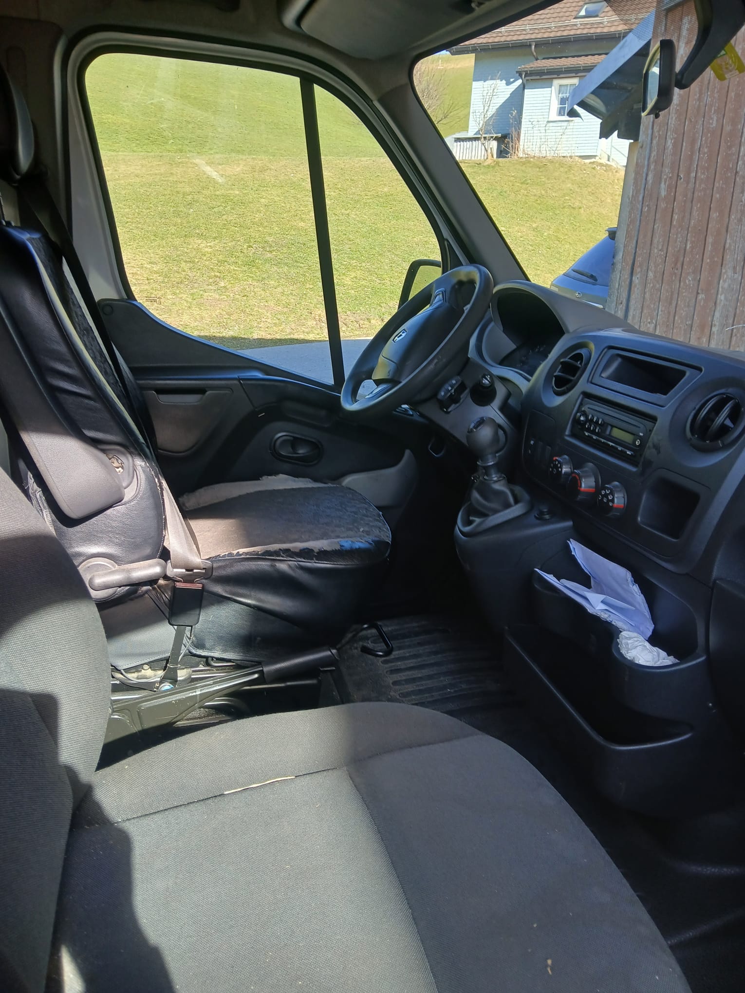 RENAULT MASTER-image-2