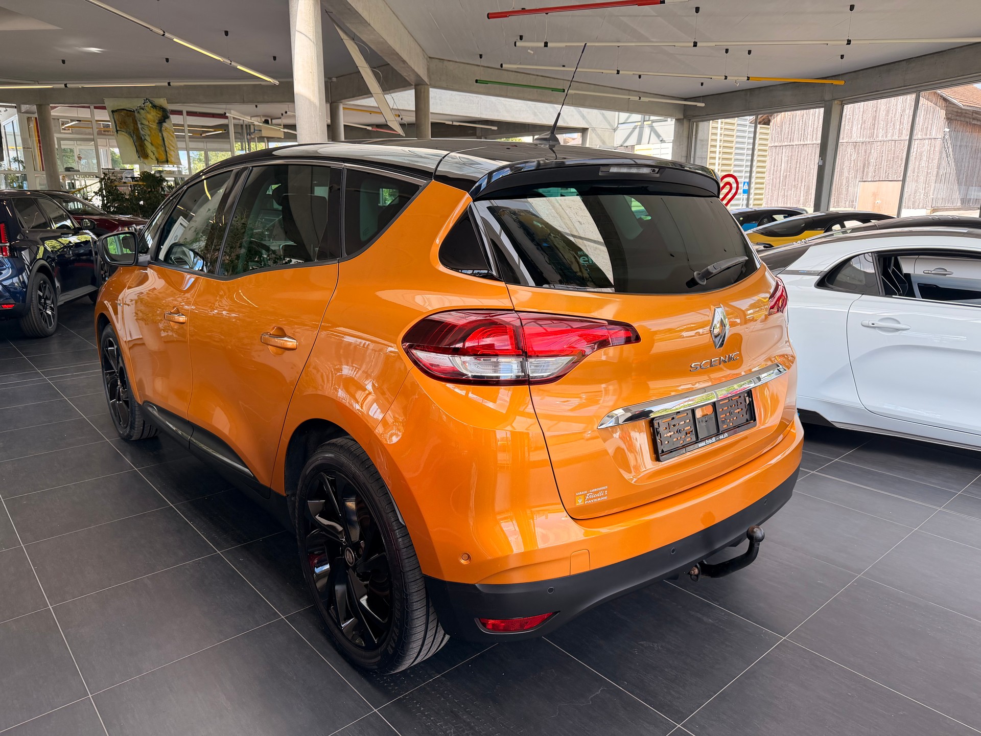 RENAULT Scénic 1.2 TCe 130 Bose-image-4