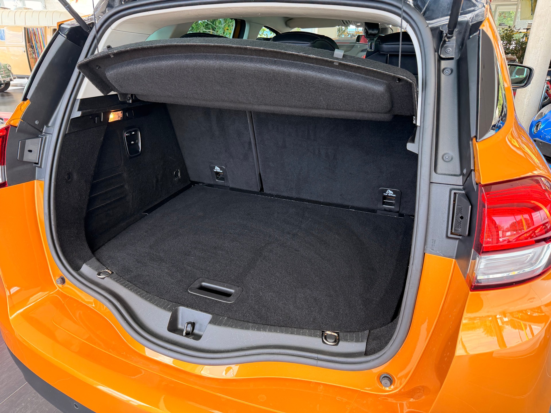 RENAULT Scénic 1.2 TCe 130 Bose-image-8