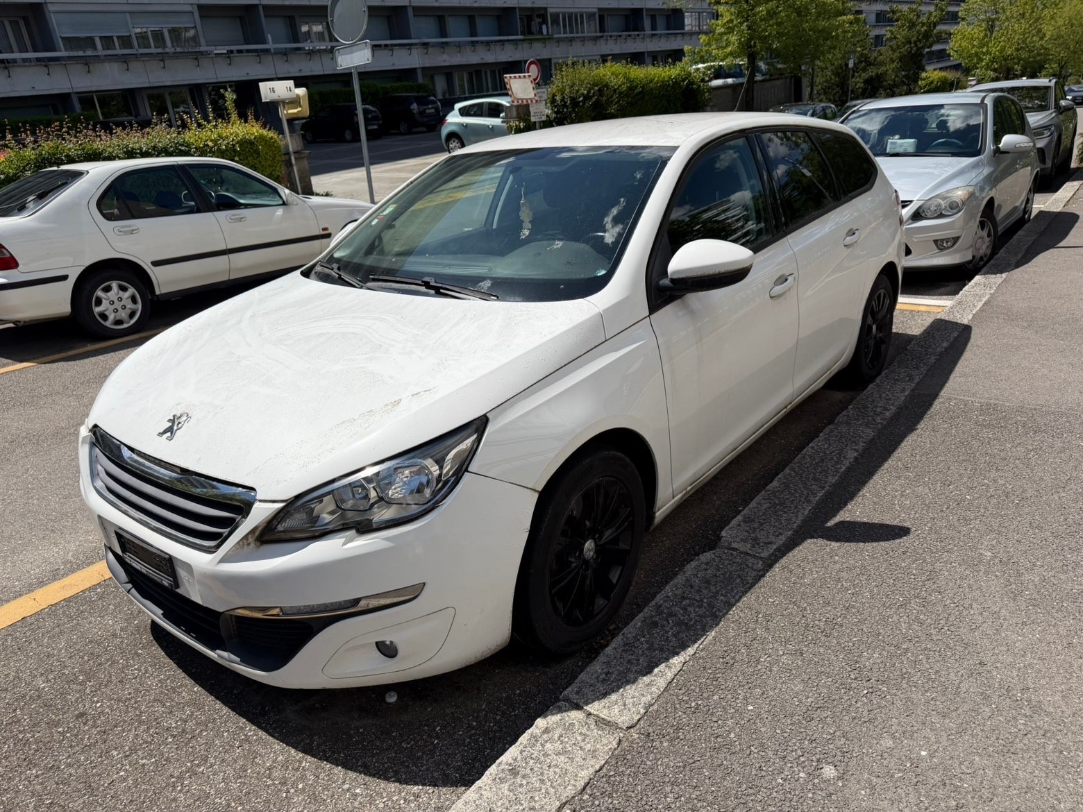 PEUGEOT 308 SW 1.6 BlueHDI Business-image-8