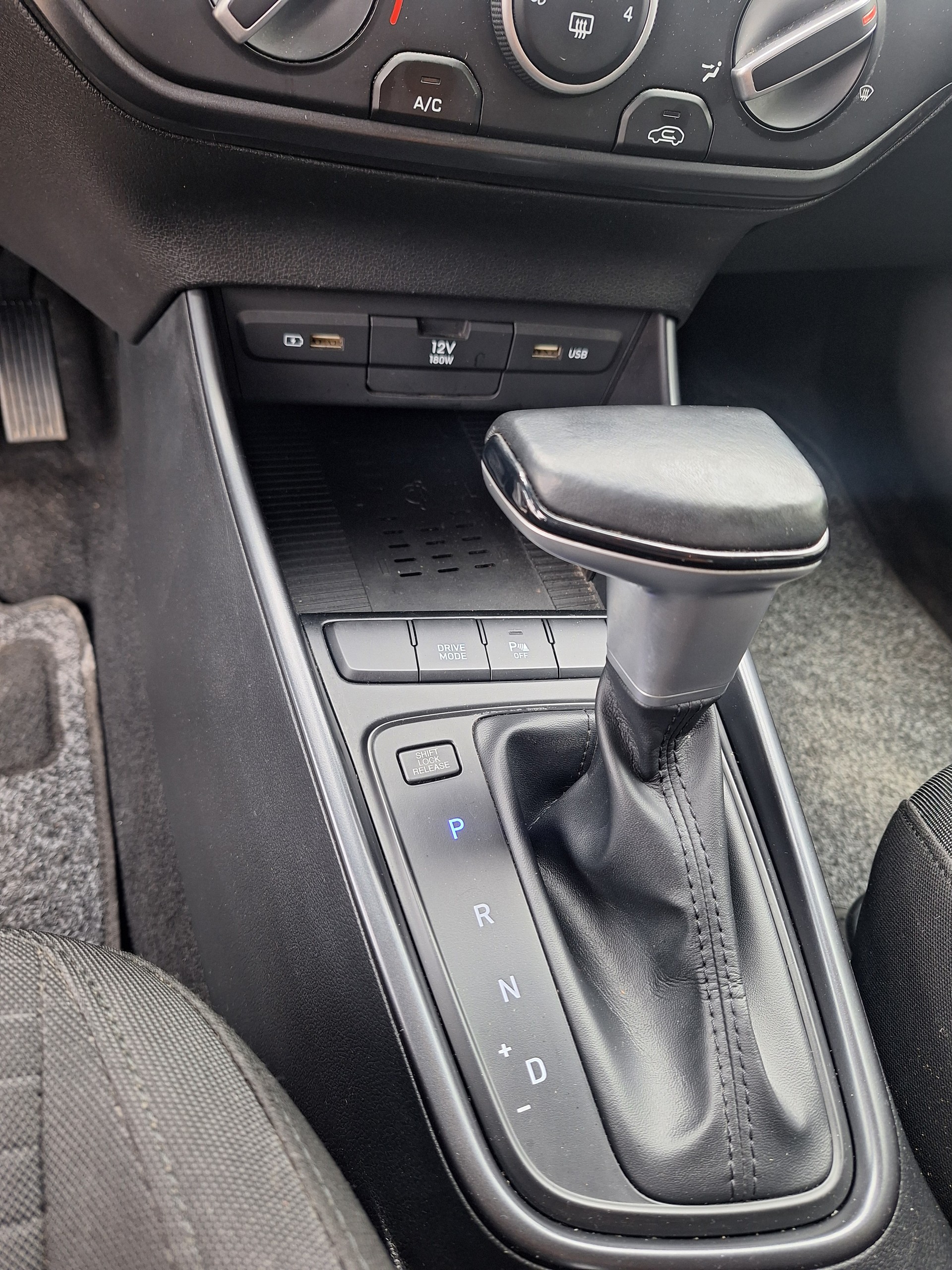 HYUNDAI i20 1.0 T-GDi Origo DCT-image-8