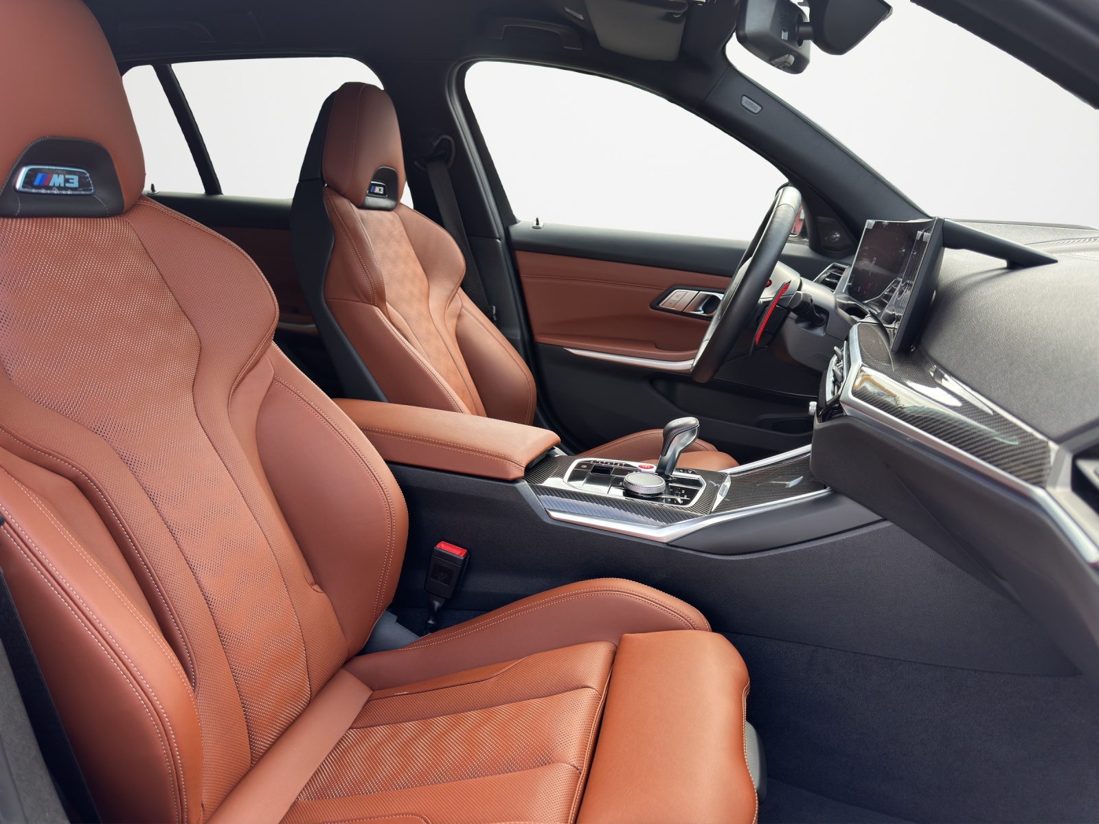 BMW M3 Touring xDrive Competition M-image-12