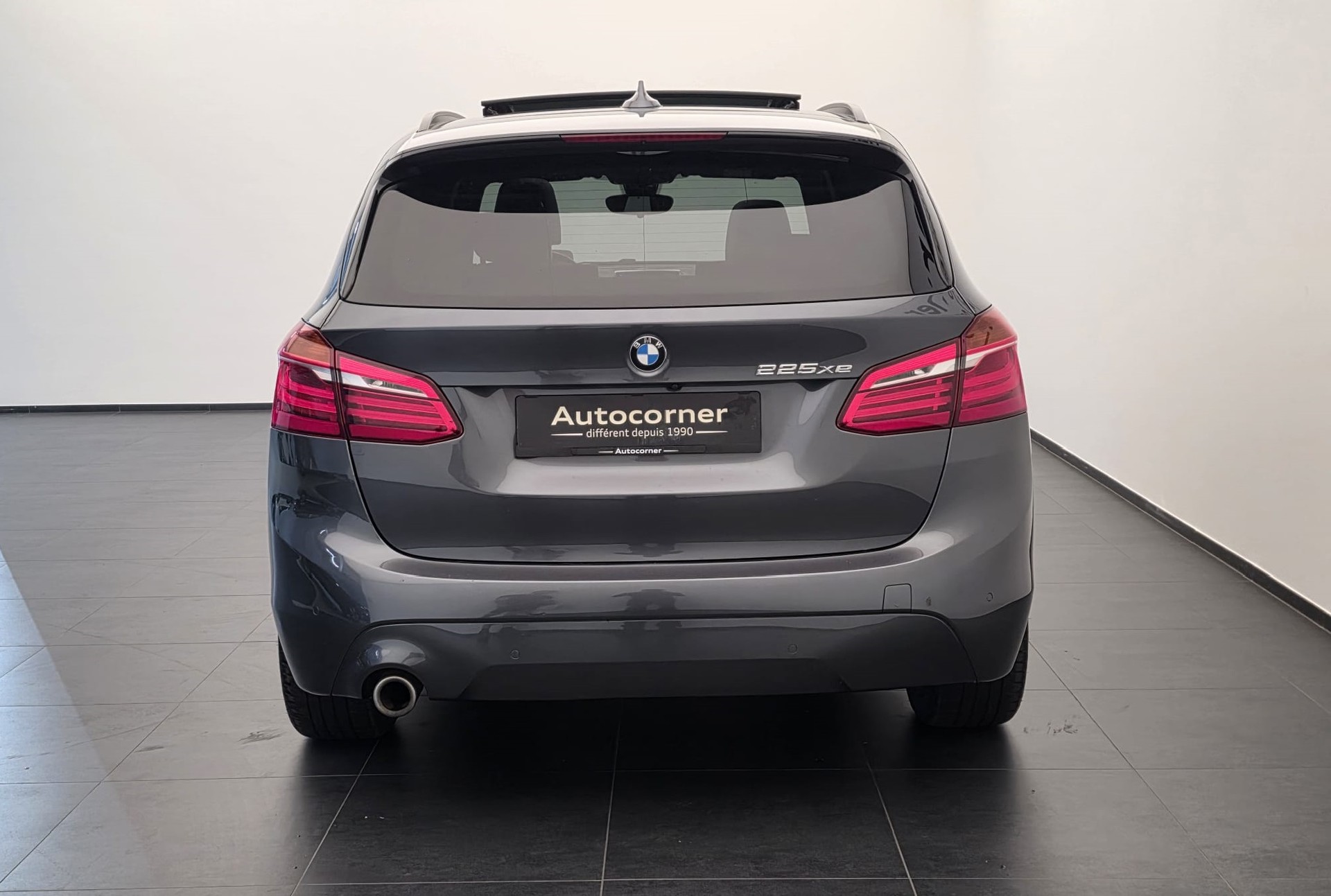 BMW 225xe iPerformance Active Tourer Steptronic M Sport-image-7