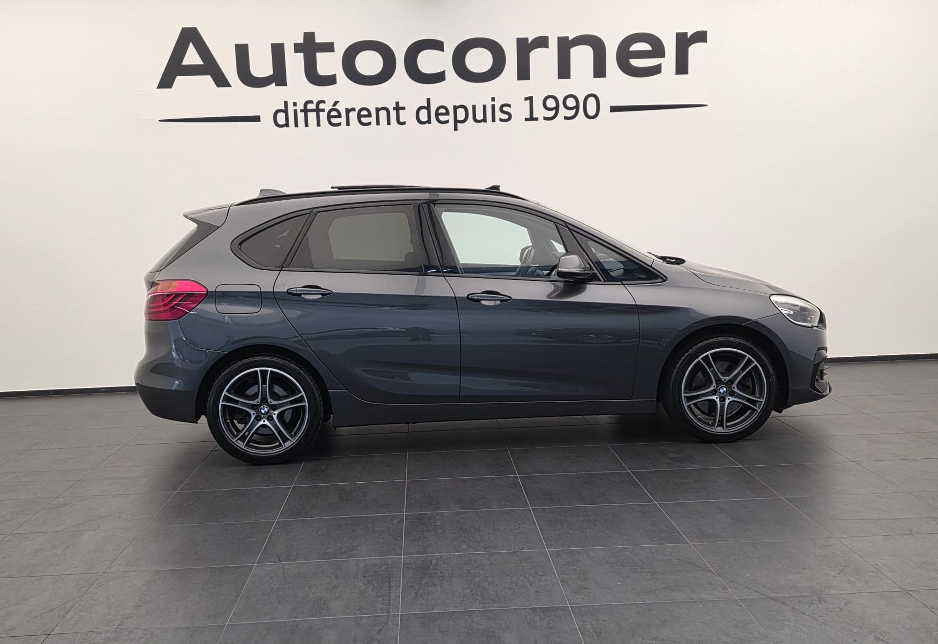 BMW 225xe iPerformance Active Tourer Steptronic M Sport-image-5