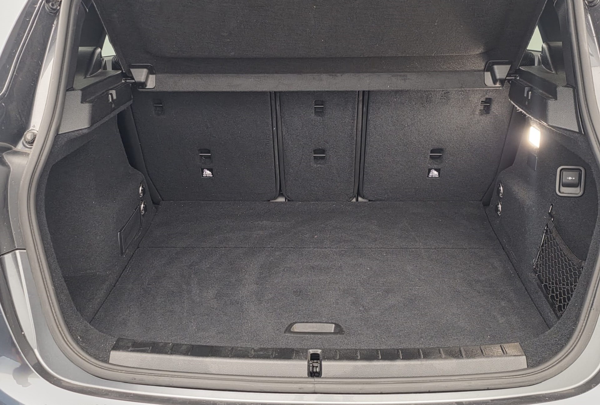 BMW 225xe iPerformance Active Tourer Steptronic M Sport-image-14