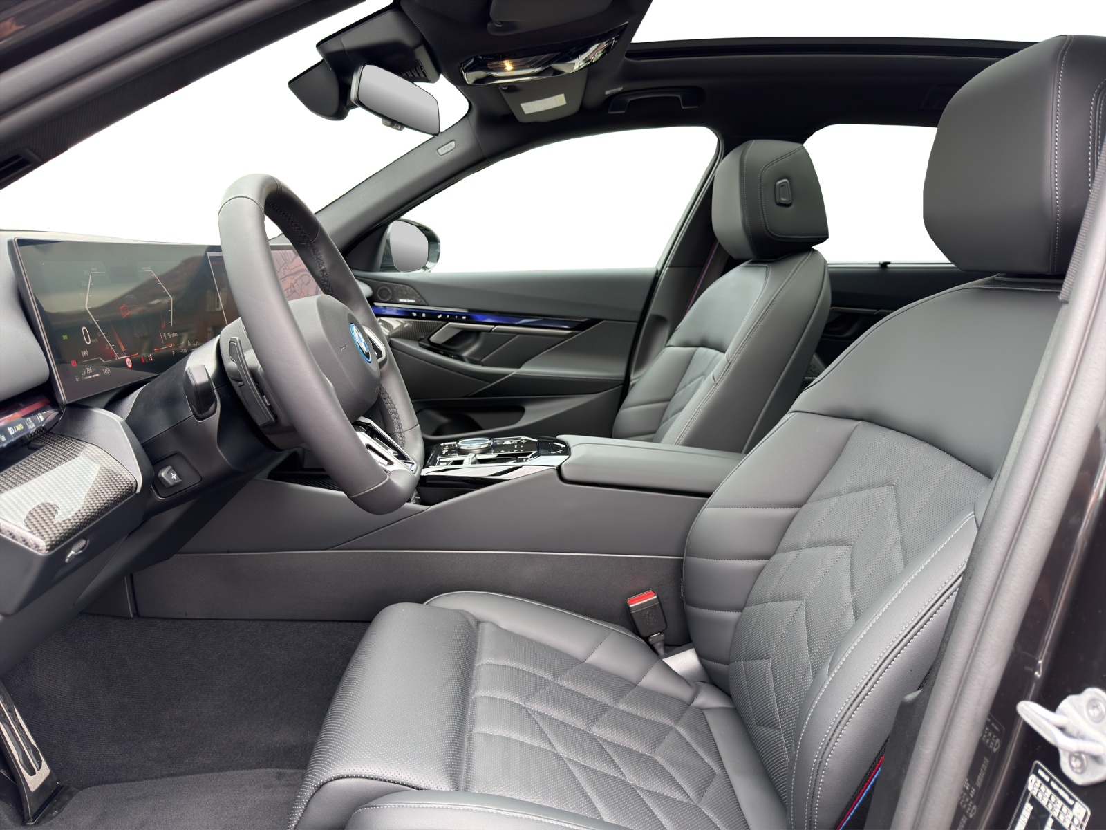 BMW 550e xDrive Touring M Sport Pro Steptronic-image-8