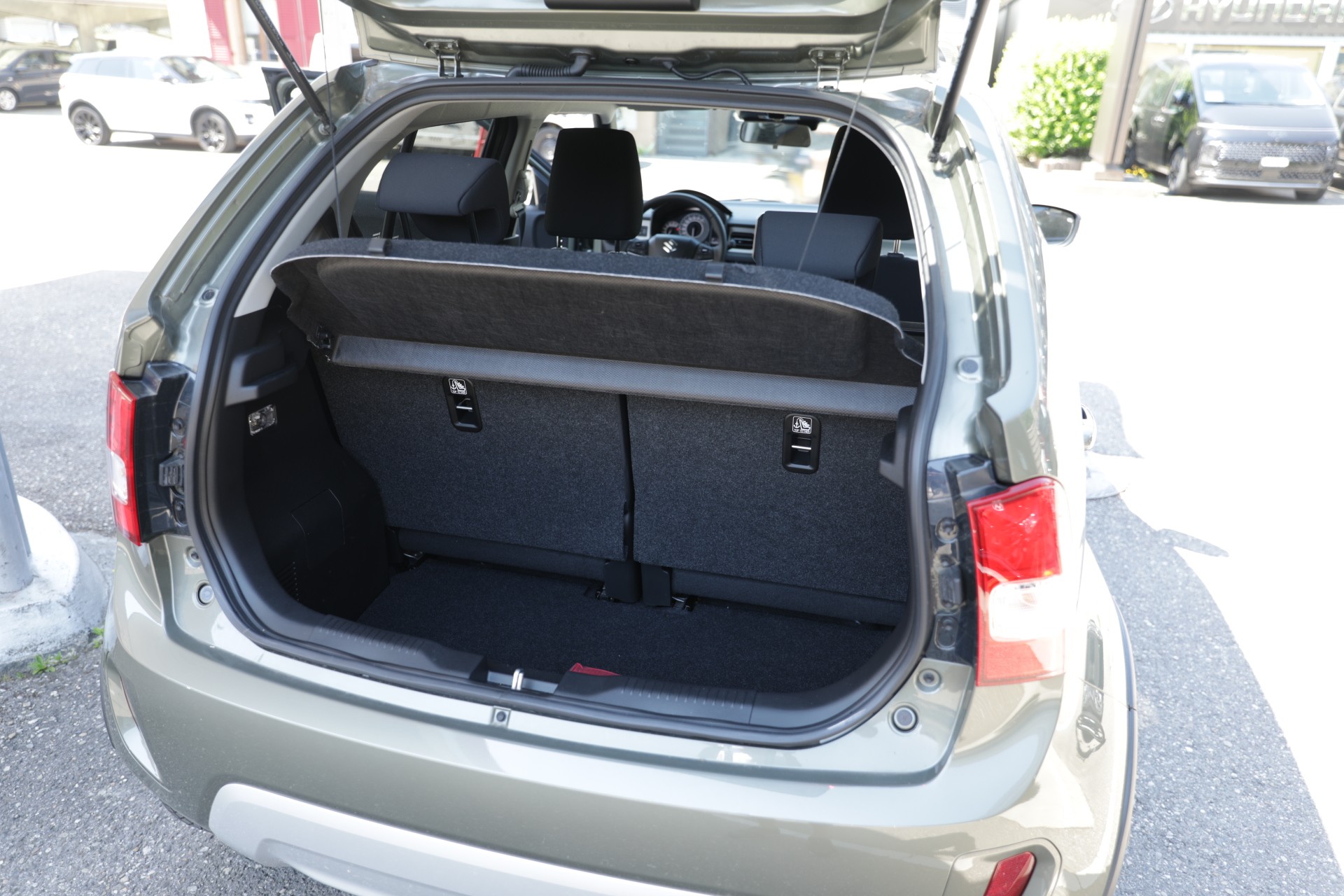 SUZUKI Ignis 1.2i Compact Top Hybrid CVT-image-20