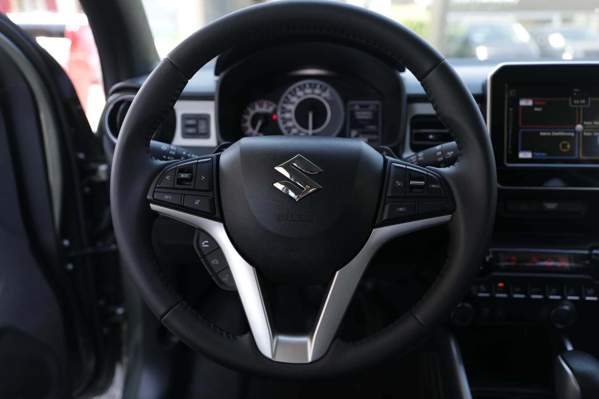 SUZUKI Ignis 1.2i Compact Top Hybrid CVT-image-12