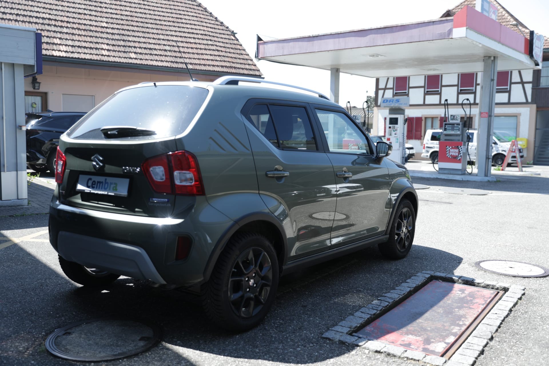 SUZUKI Ignis 1.2i Compact Top Hybrid CVT-image-3