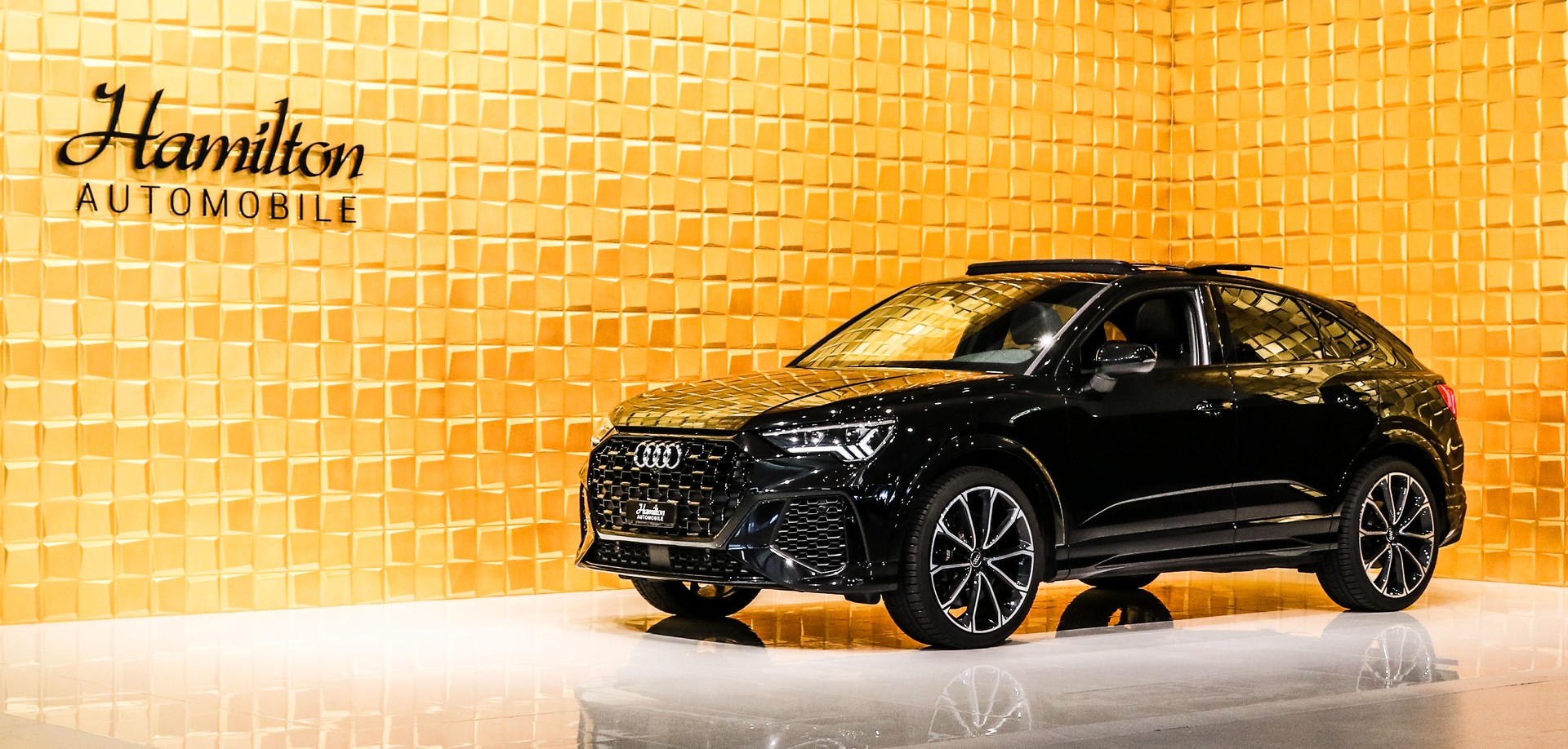 AUDI RS Q3 Sportback quattro S tronic-image-1