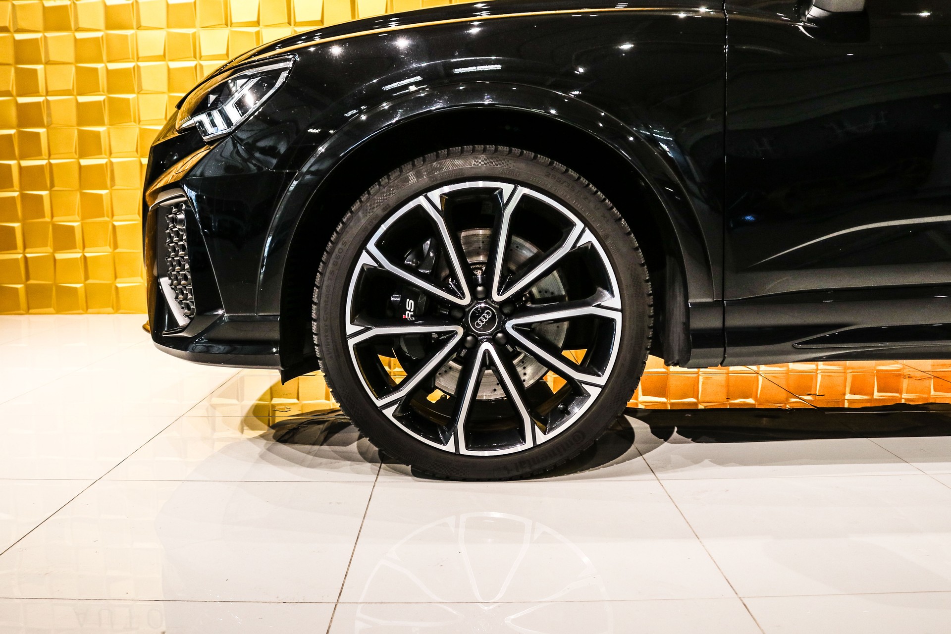 AUDI RS Q3 Sportback quattro S tronic-image-7